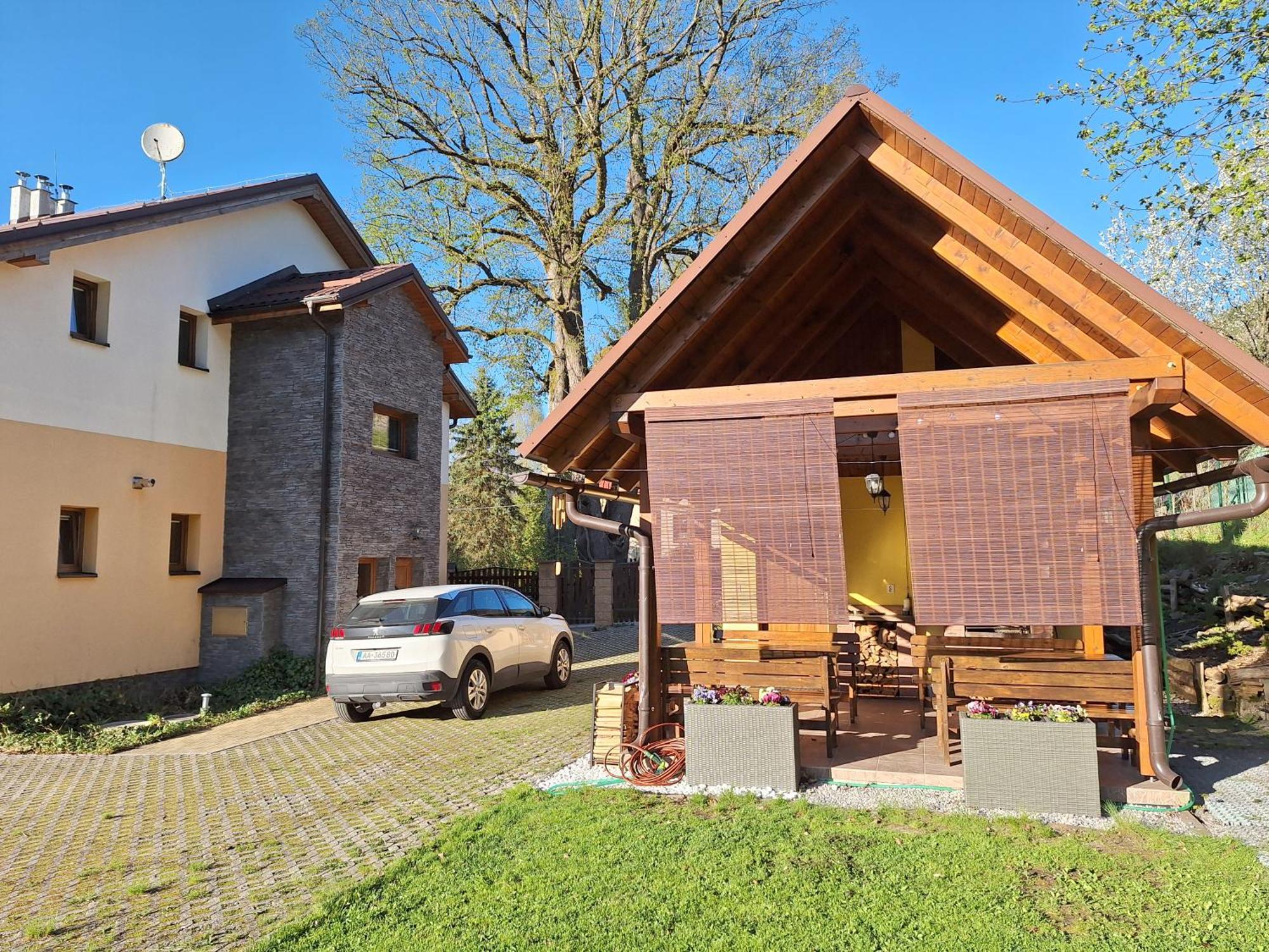 Vila Pohoda Javorniky S Rozlahlym Pozemkom Маков Экстерьер фото